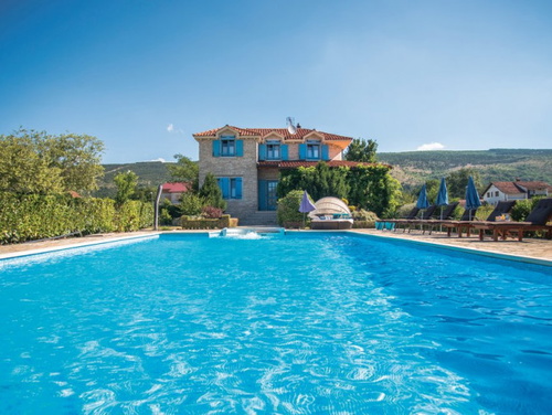 Villas in Croatia with XXL pools
