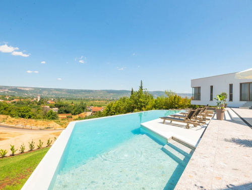 XXL Villas in Croatia