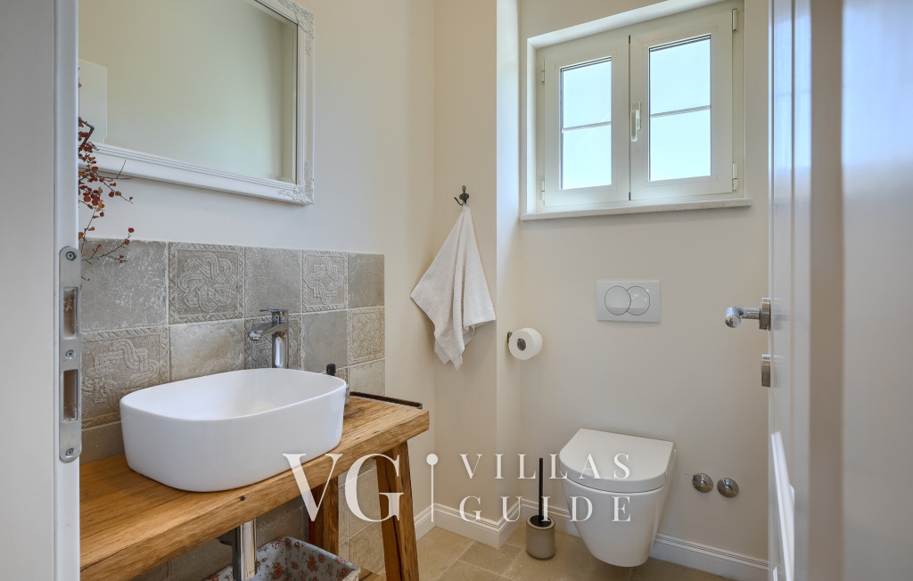 Villa Vita Guest toilet
