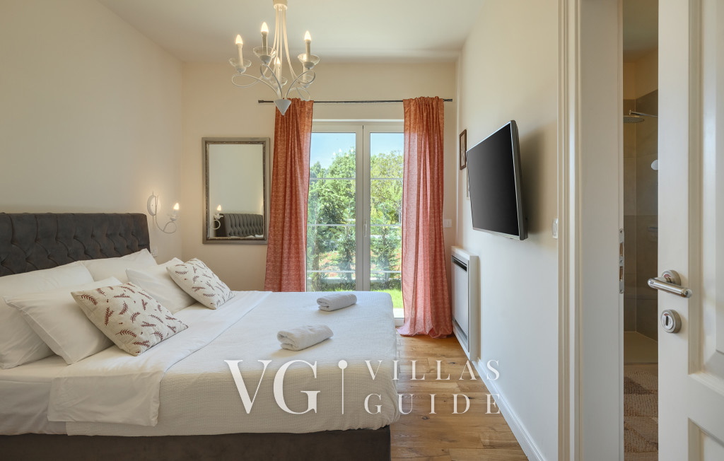 Villa Vita Bedroom