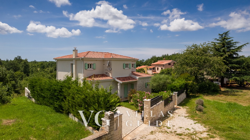 Villa Vita Garden and property exterior