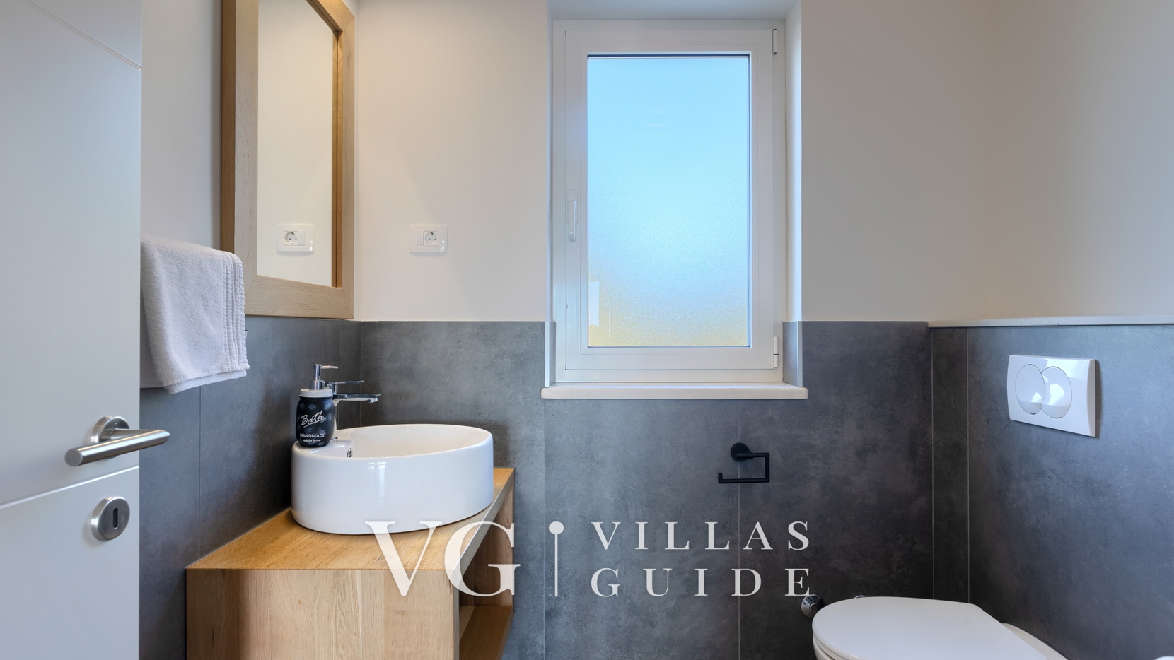 Villa Civitan Guest toilet