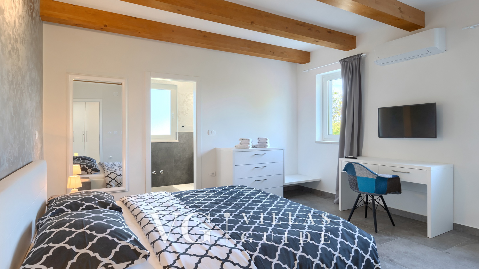 Villa Civitan Bedroom