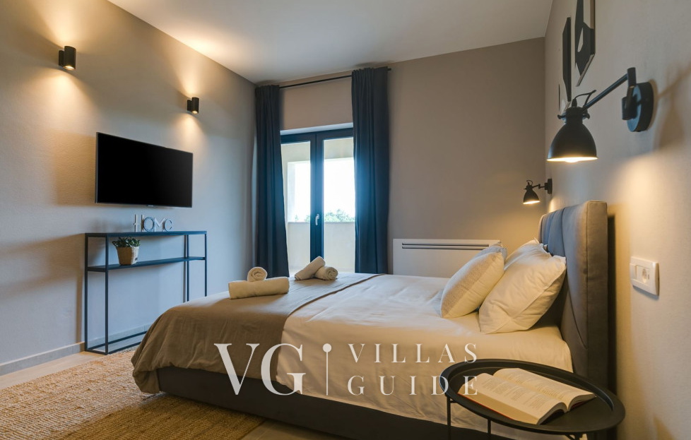 Villa Amoroso Bedroom