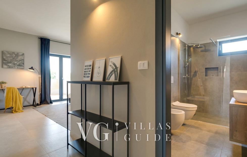 Villa Amoroso Bedroom