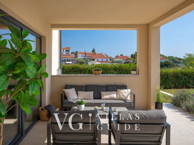 Villa Amoroso Additional content