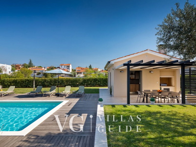 Villa Amoroso Garden and property exterior