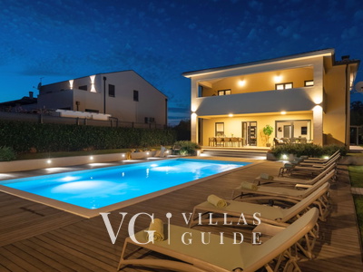 Villa Amoroso Garden and property exterior