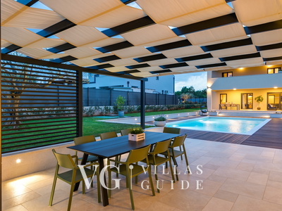 Villa Amoroso Additional content