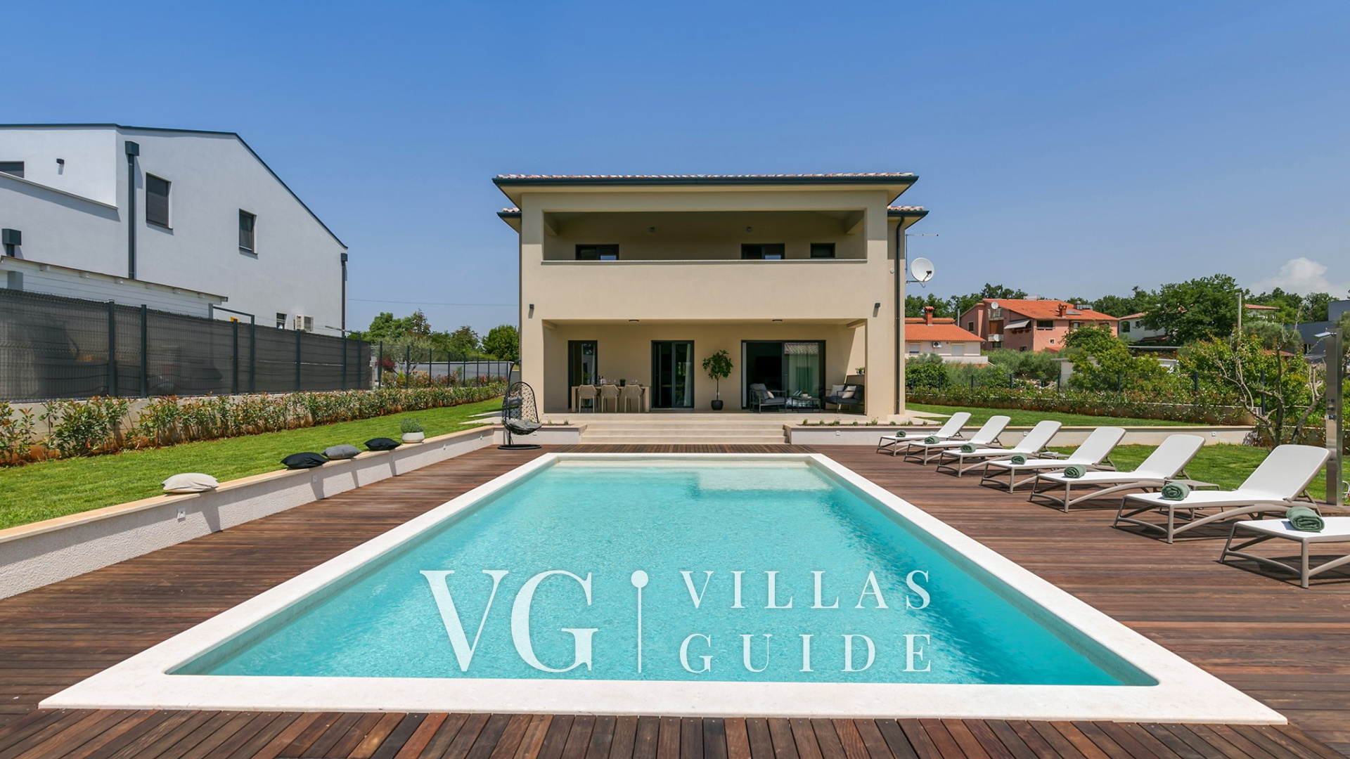 Villa Amoroso Garden and property exterior