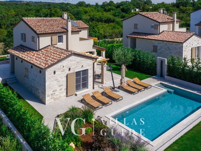 Villa No.18 Garden and property exterior