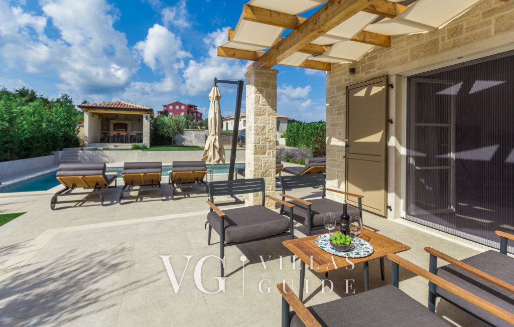 Villa No.18 Additional content