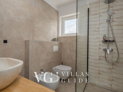 Villa No.18 Bathroom