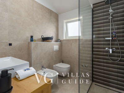 Villa No.18 Bathroom