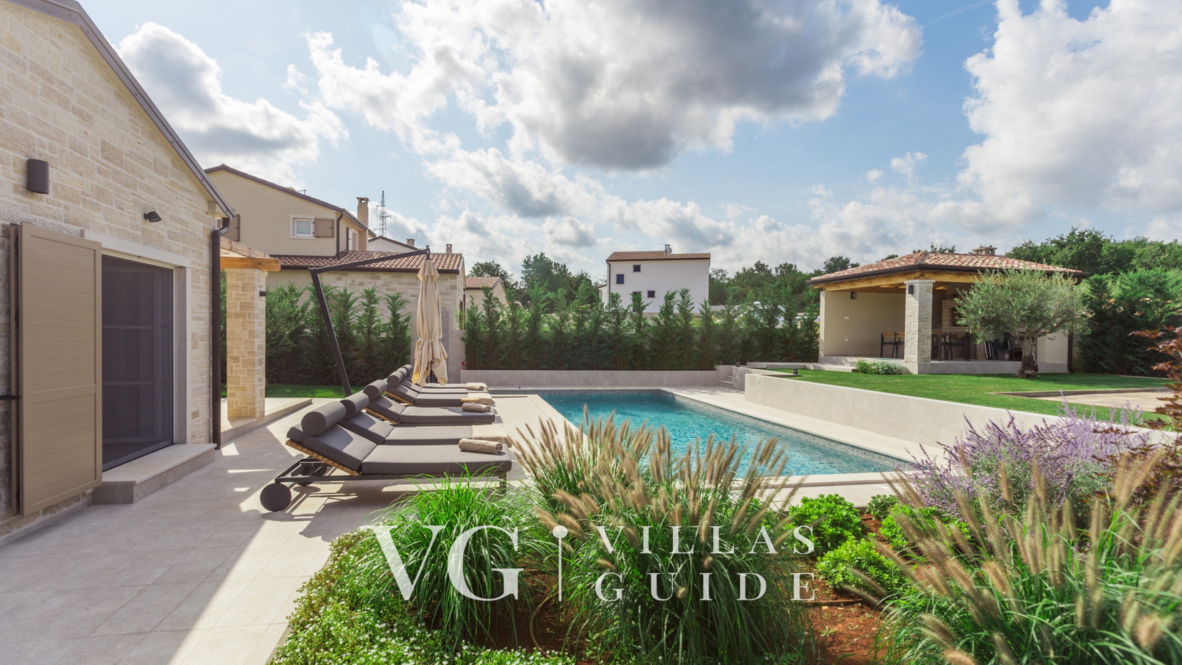 Villa No.18 Garten und Außenbereich