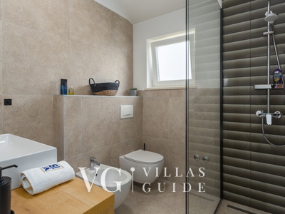 Villa No.18 Kupaonica