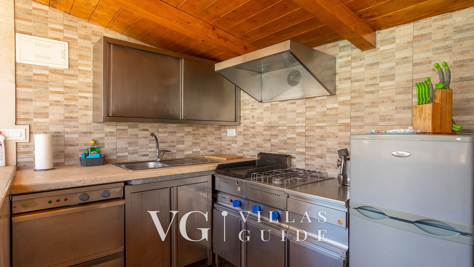 Villa Perci Additional content