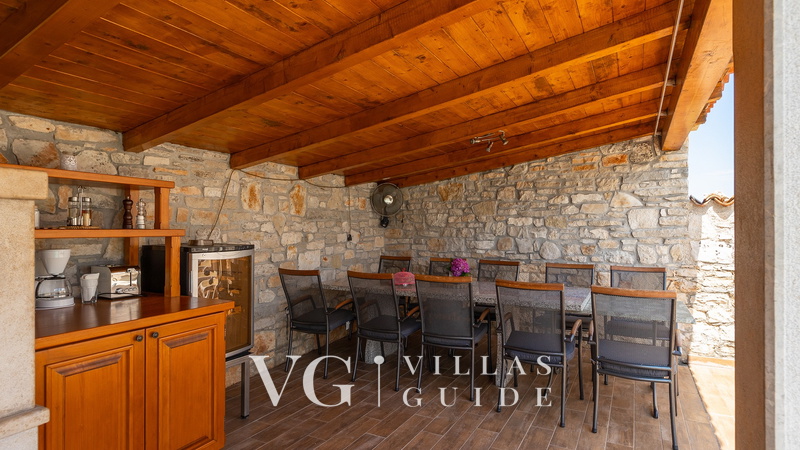 Villa Perci Additional content