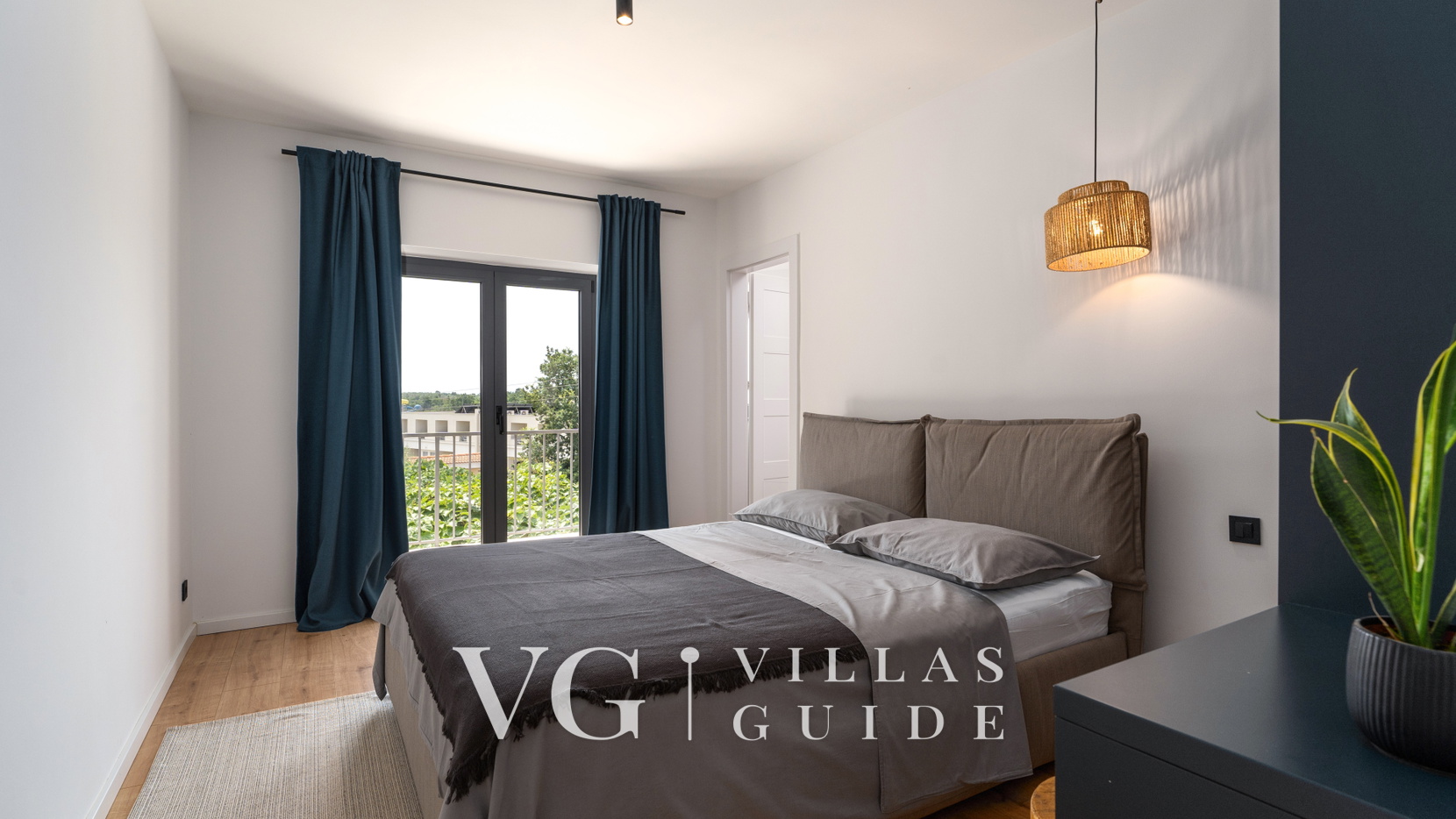 Villa Molindrio Bedroom