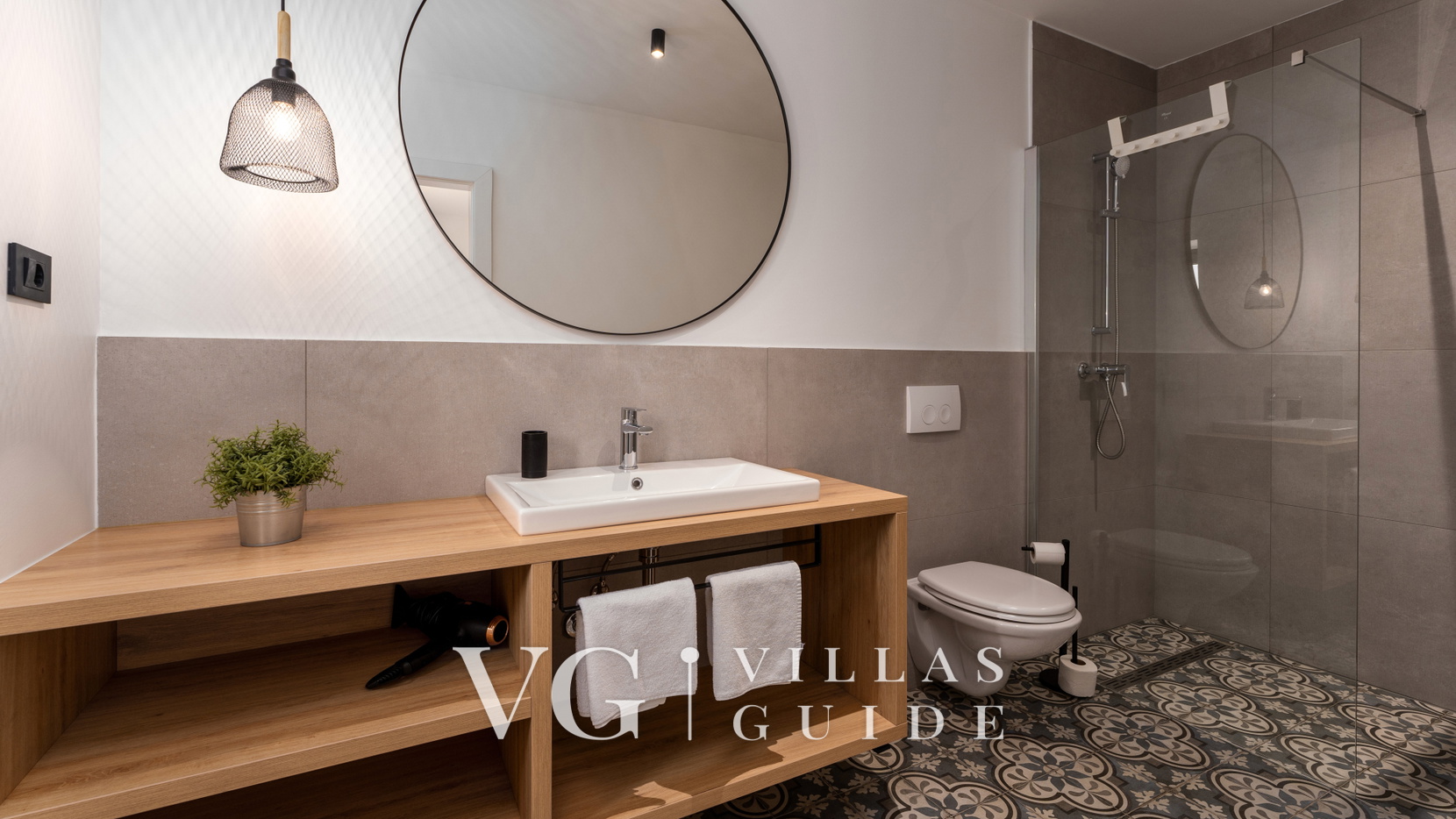 Villa Molindrio Bathroom