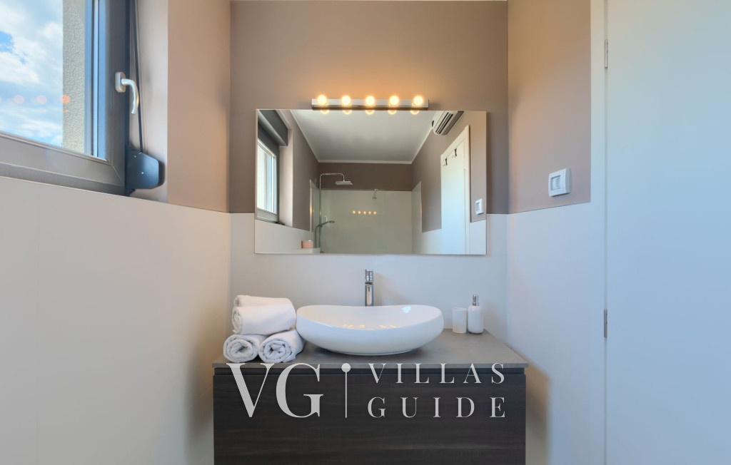 Villa Hedone Rakalj Bathroom