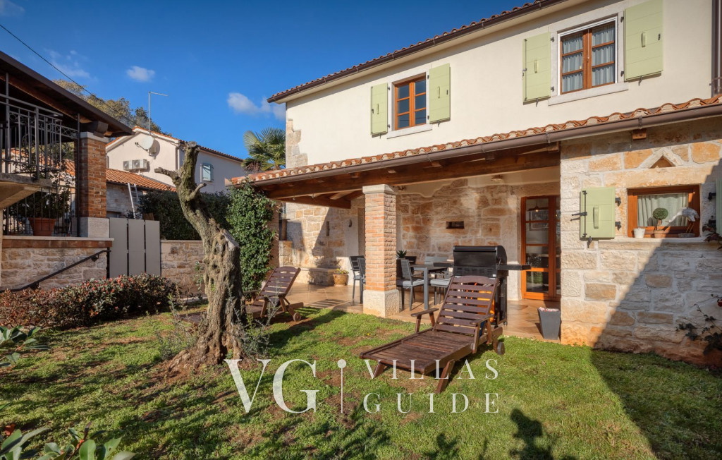 Villa Banko Garden and property exterior