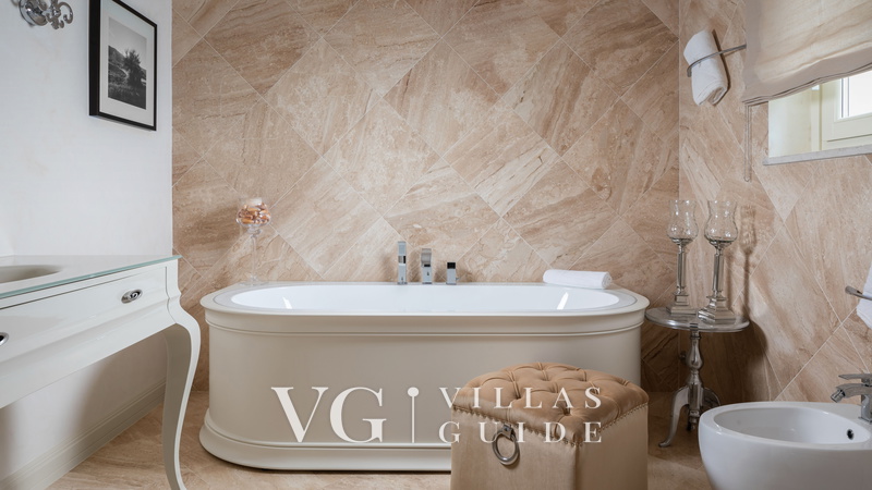 Villa Adele Bathroom