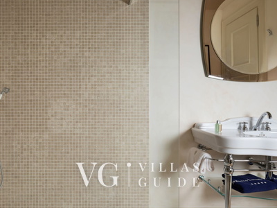 Villa Claretta Bathroom