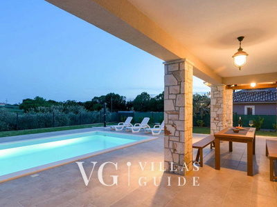 Villa Angelina Additional content