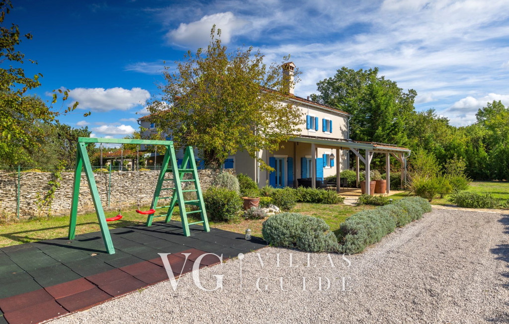 Stancija Čabrunići Additional content