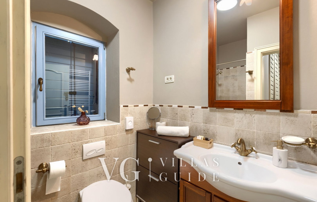 Stancija Čabrunići Bathroom