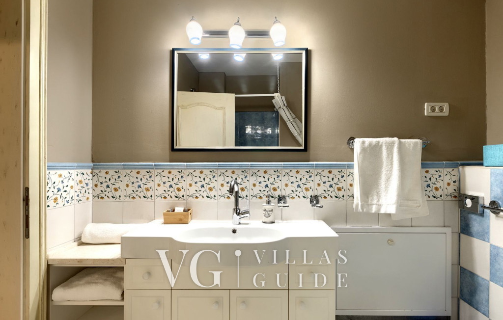 Stancija Čabrunići Bathroom