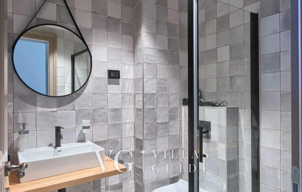 Stancija Katarina di Maladel Kupaonica