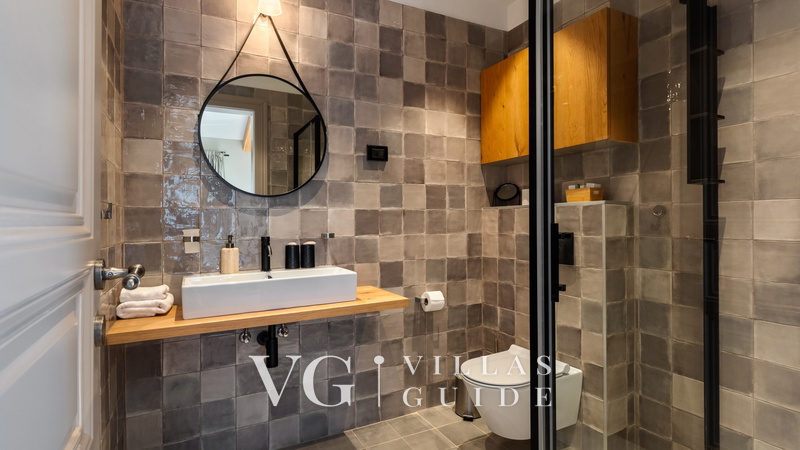 Stancija Katarina di Maladel Bathroom