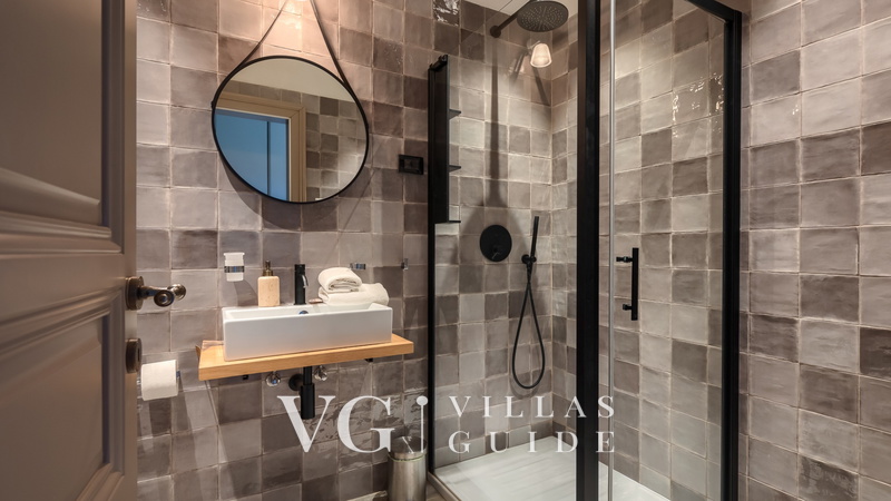 Stancija Katarina di Maladel Bathroom