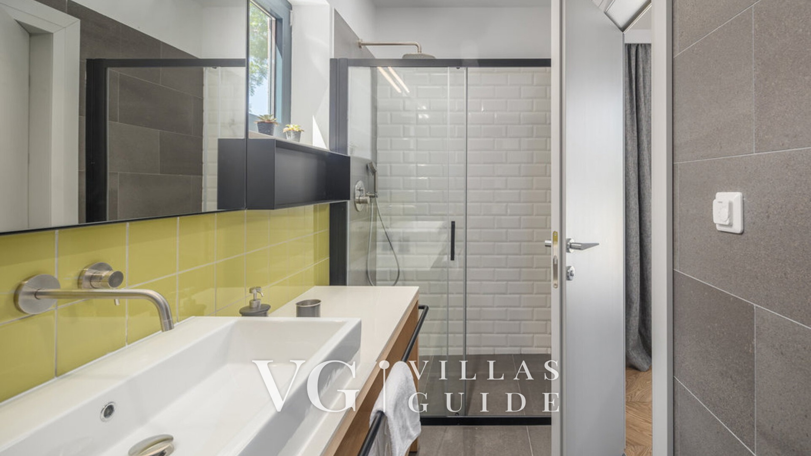 Villa Voliera Bathroom