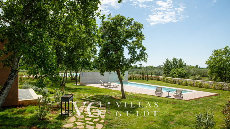 Villa Voliera