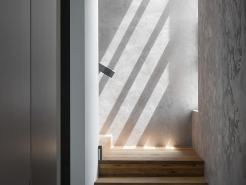 Villa Noble with outdoor pool and game room