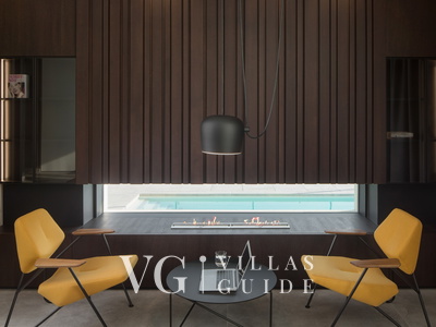 Villa Noble with outdoor pool and game room Altro