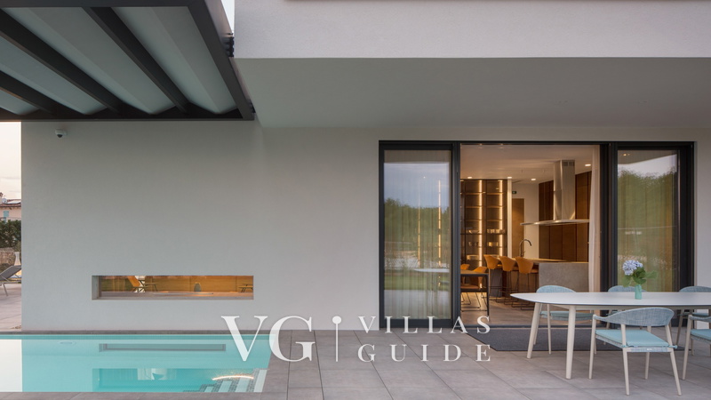 Villa Noble with outdoor pool and game room Piscina