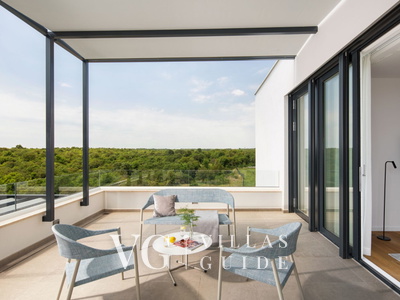 Villa Noble with outdoor and indoor pool Garden and property exterior