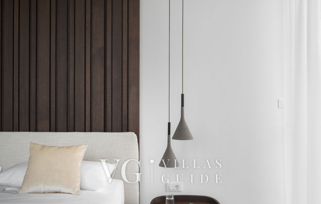 Villa Noble with outdoor and indoor pool Bedroom