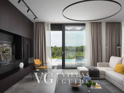 Villa Noble with outdoor and indoor pool