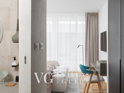 Villa Noble with outdoor and indoor pool Bathroom