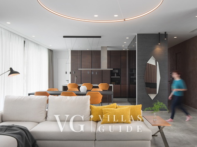 Villa Noble with outdoor and indoor pool