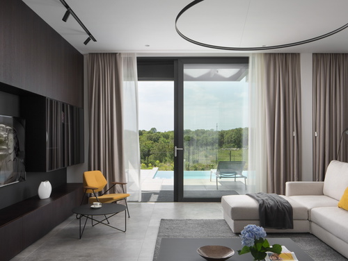 Villa Noble with outdoor and indoor pool