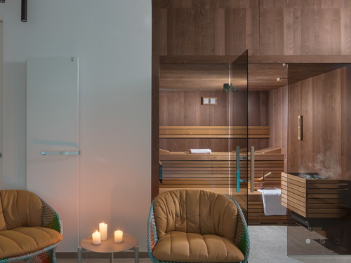 Villa Noble with outdoor and indoor pool