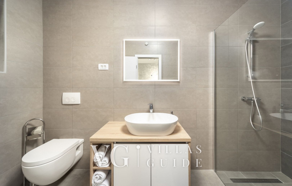 Villa Danica Bathroom