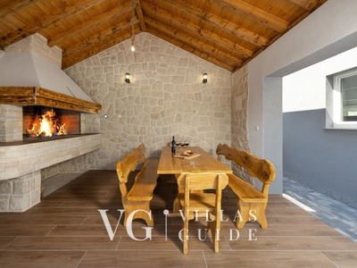 Villa Danica Additional content