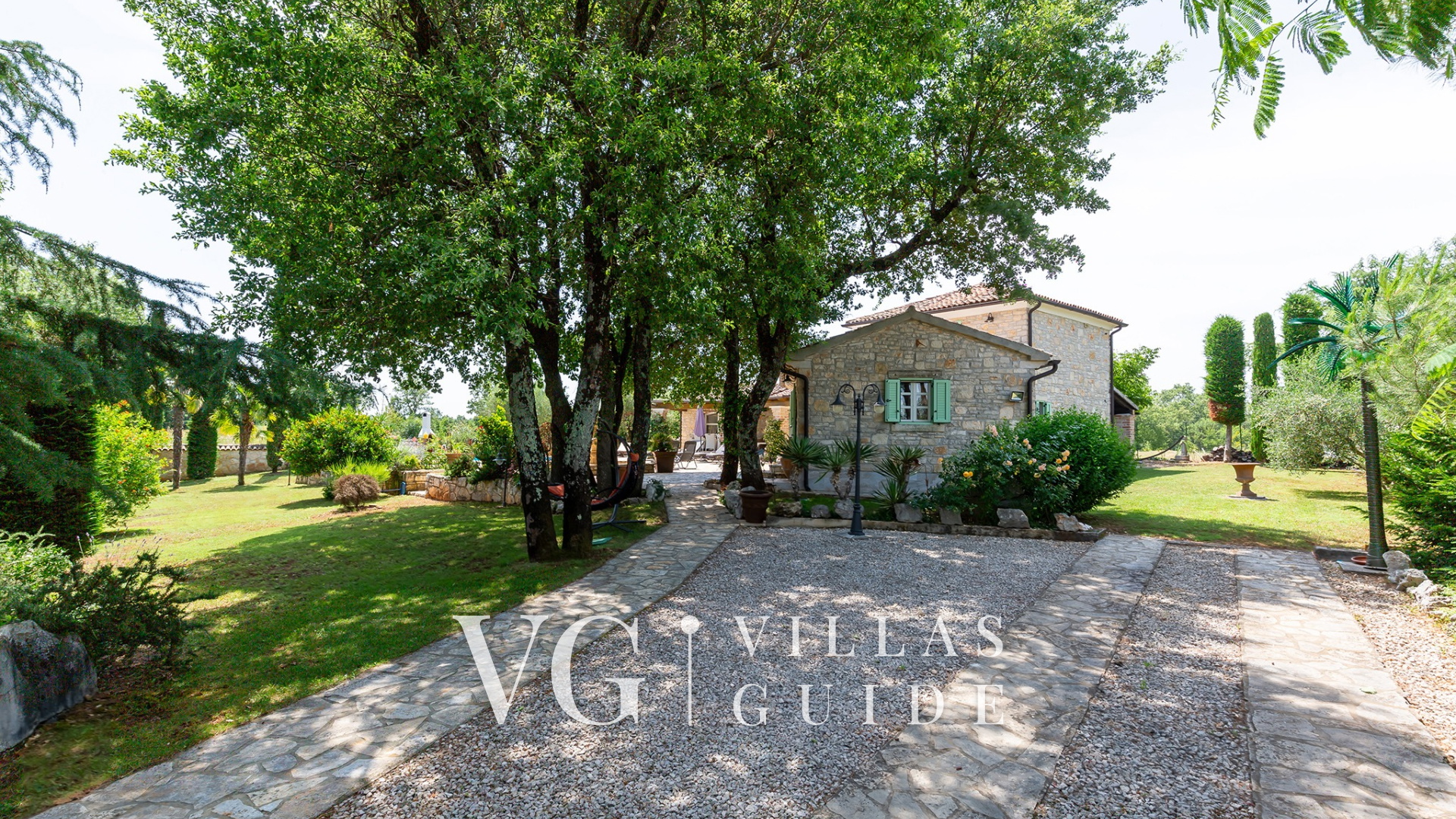 Villa Karim Garten und Außenbereich